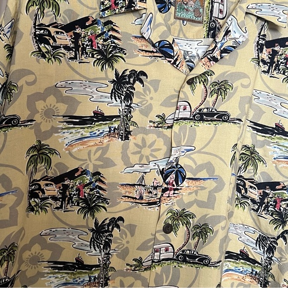 Vintage Pineapple Connections Hawaiian Short Sleeve, Button Down Shirt - Picture 4 of 5